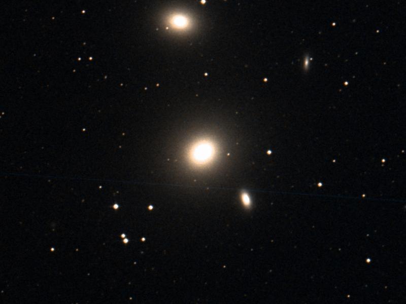 NGC 3607