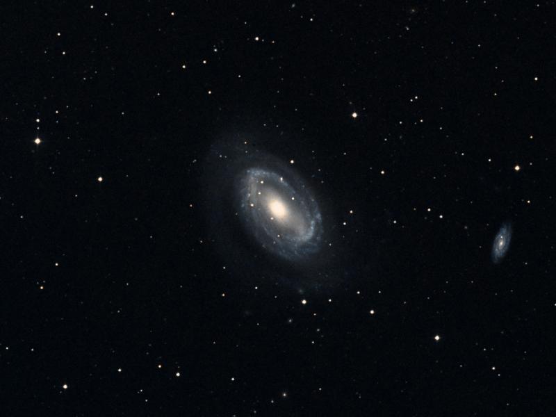 NGC 4725