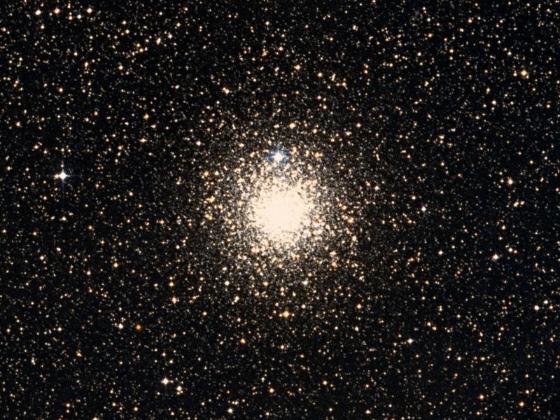 NGC 4833